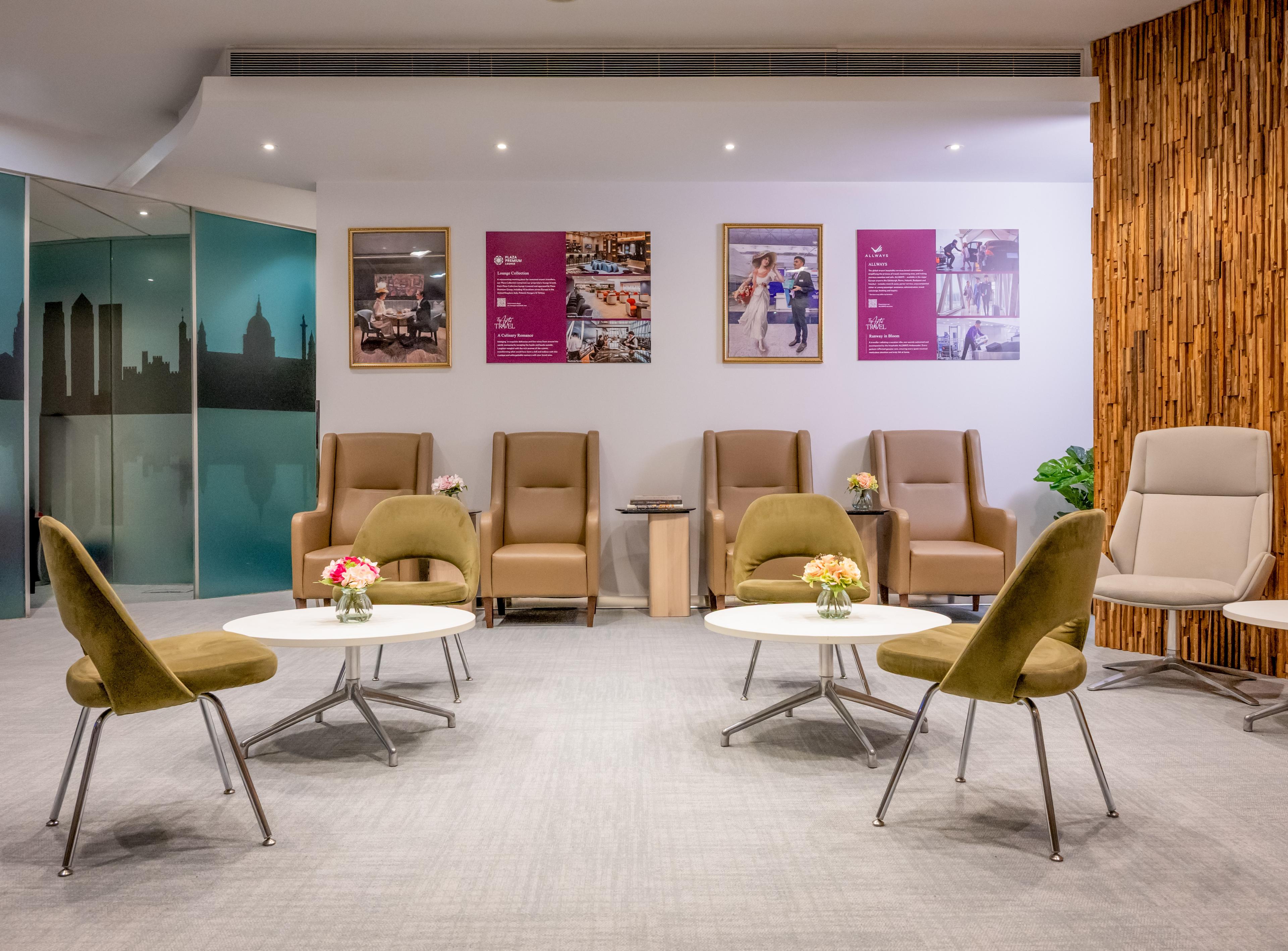 Plaza Premium Lounge, Heathrow, United Kingdom Plaza Premium Lounge, Heathrow, United Kingdom