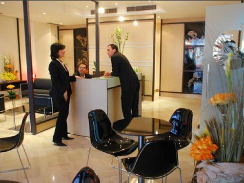 TUN, Salon VIP, arrivals lounge TUN, Salon VIP, arrivals lounge