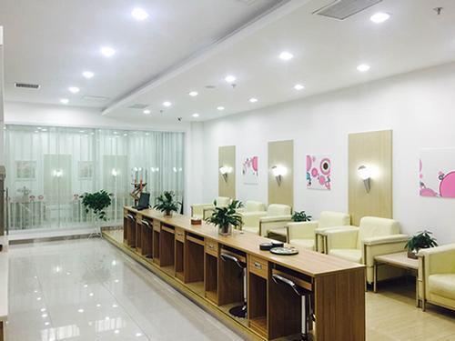 First Class Lounge, Yuncheng Guangong, China First Class Lounge, Yuncheng Guangong, China