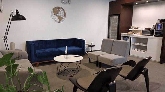 Main Image Main Image