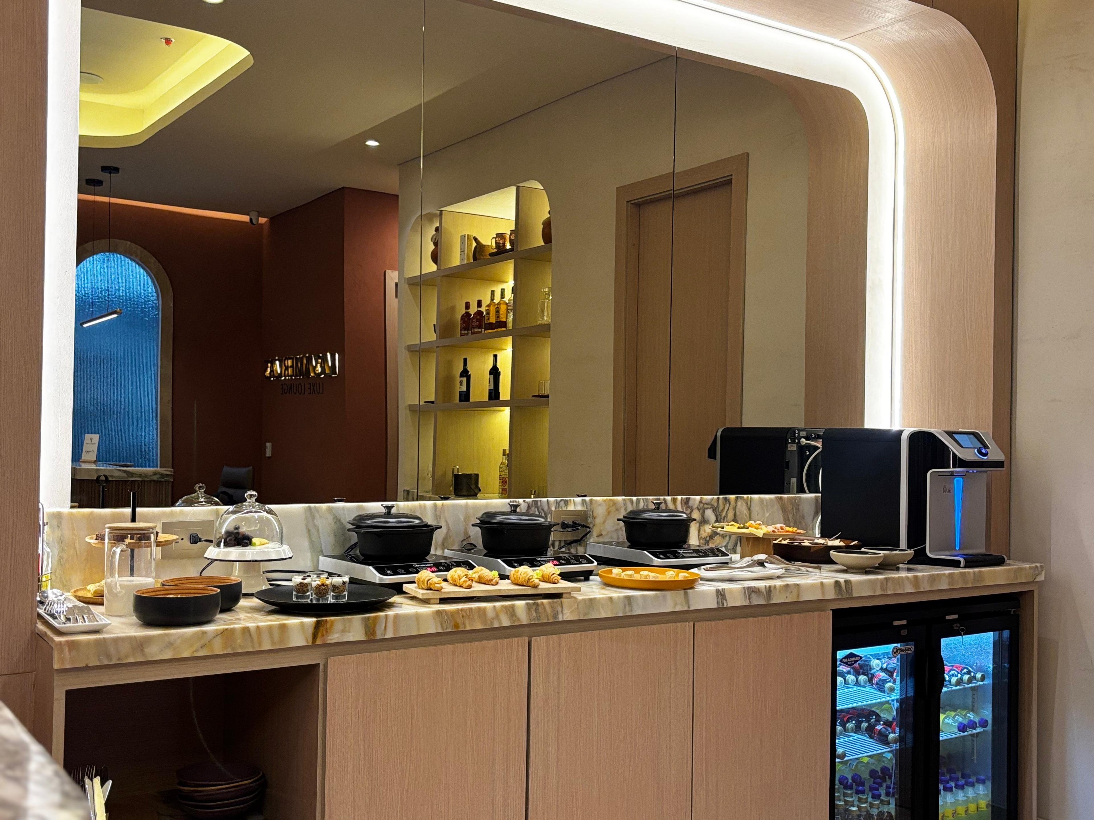 Sala VIP Lounge Las Americas, Ernesto Cortissoz International, Colombia Sala VIP Lounge Las Americas, Ernesto Cortissoz International, Colombia