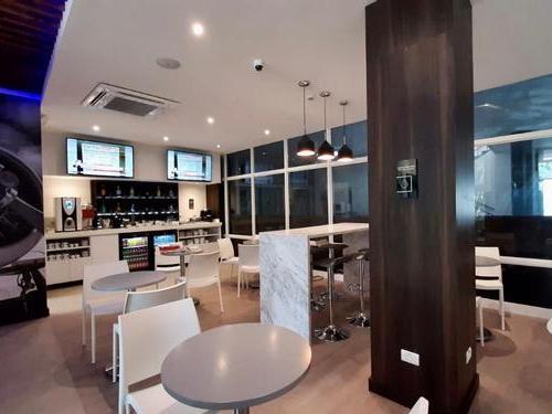 The Lounge Medellin Regional_Medellin Enrique Olaya Herrera_Colombia The Lounge Medellin Regional_Medellin Enrique Olaya Herrera_Colombia