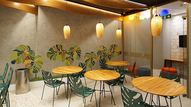 Main Image Main Image