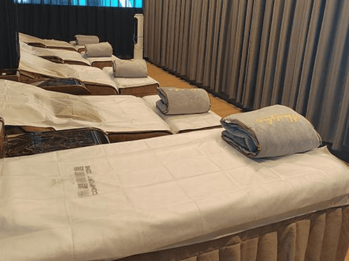 Main Image Main Image