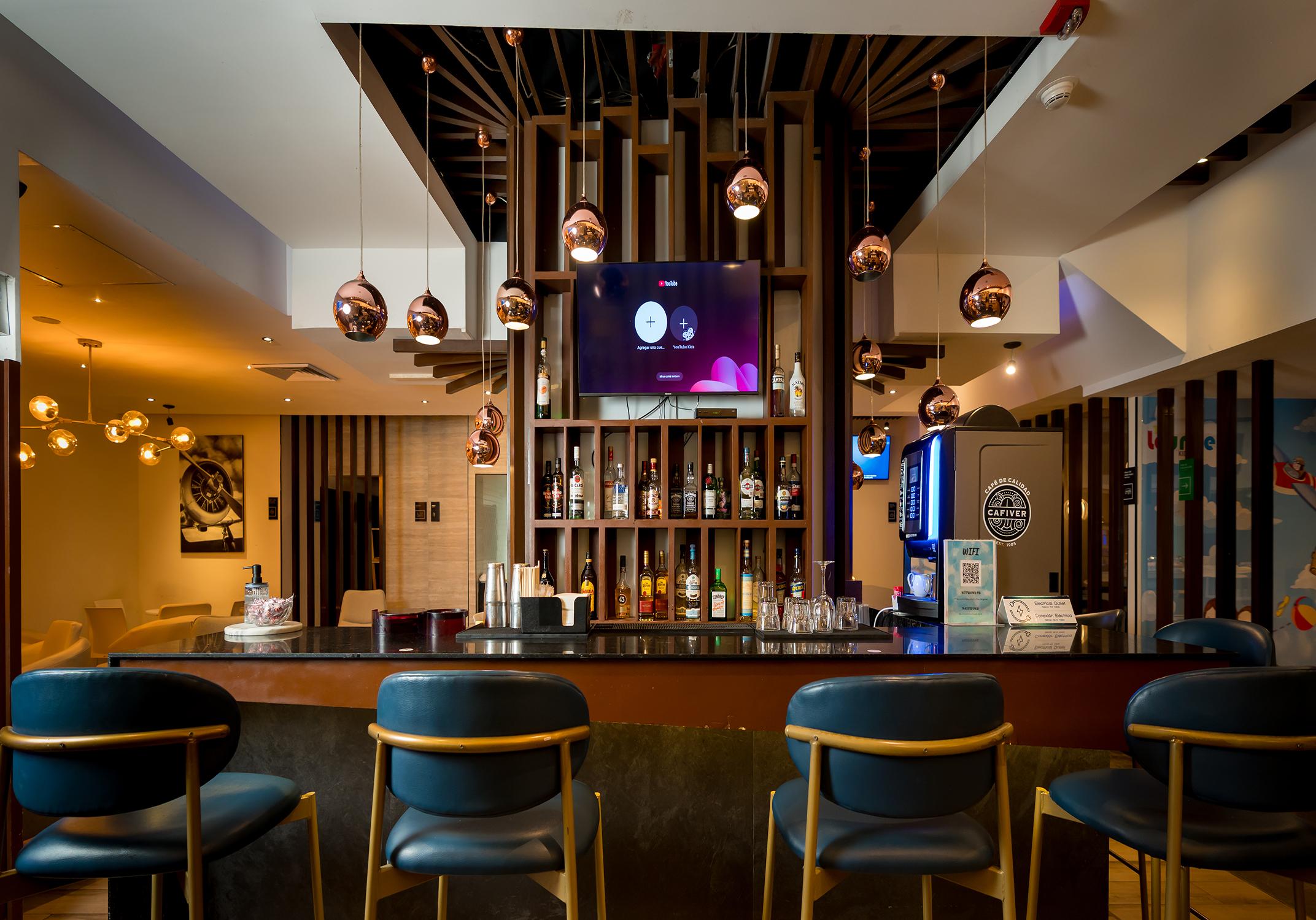 The Lounge in Partnership with Air Transat, Cancun International, Mexico The Lounge in Partnership with Air Transat, Cancun International, Mexico