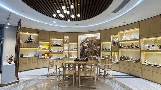 Main Image Main Image