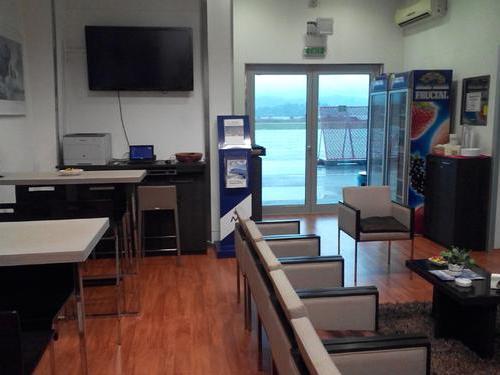 Fly Montenegro Lounge, Tivat Fly Montenegro Lounge, Tivat