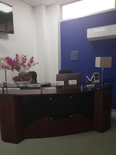 Salon Plus Arrivee, Cotonou Cadjehoun International, Benin Salon Plus Arrivee, Cotonou Cadjehoun International, Benin