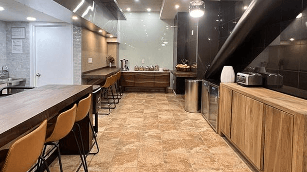 Main Image Main Image