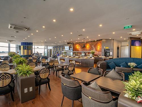 Song Hong Premium Lounge, Hanoi Noi Bai Intl, Vietnam Song Hong Premium Lounge, Hanoi Noi Bai Intl, Vietnam