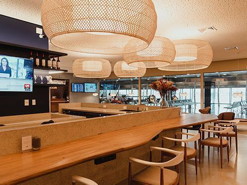 Main Image Main Image