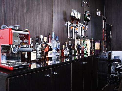 @9tysix Lounge, Abuja Nnamdi Azikiwe International @9tysix Lounge, Abuja Nnamdi Azikiwe International