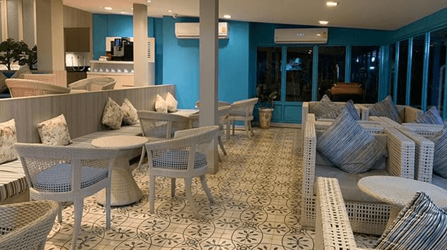 Main Image Main Image