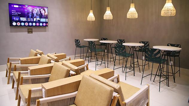 Main Image Main Image