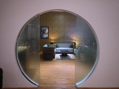 The Gabfol Lounge, Abuja Nnamdi Azikiwe The Gabfol Lounge, Abuja Nnamdi Azikiwe