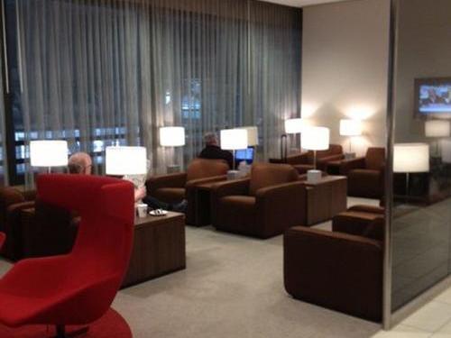 KLM Crown Lounge, Houston TX Intercontinental, USA KLM Crown Lounge, Houston TX Intercontinental, USA