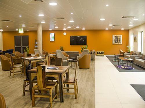 Twiga Business Lounge_Dar -es-Salaam_Tanzania Twiga Business Lounge_Dar -es-Salaam_Tanzania