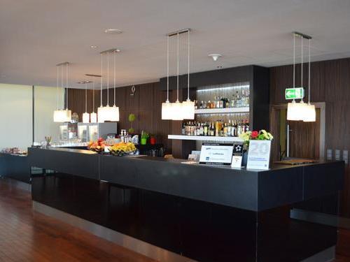 Executive Lounge, Gdansk Lech Walesa Executive Lounge, Gdansk Lech Walesa