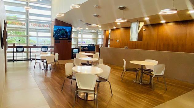 Main Image Main Image